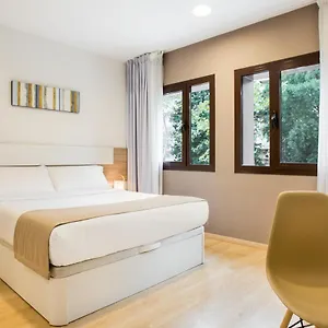 Ginosi Pedralbes *** Barcelona